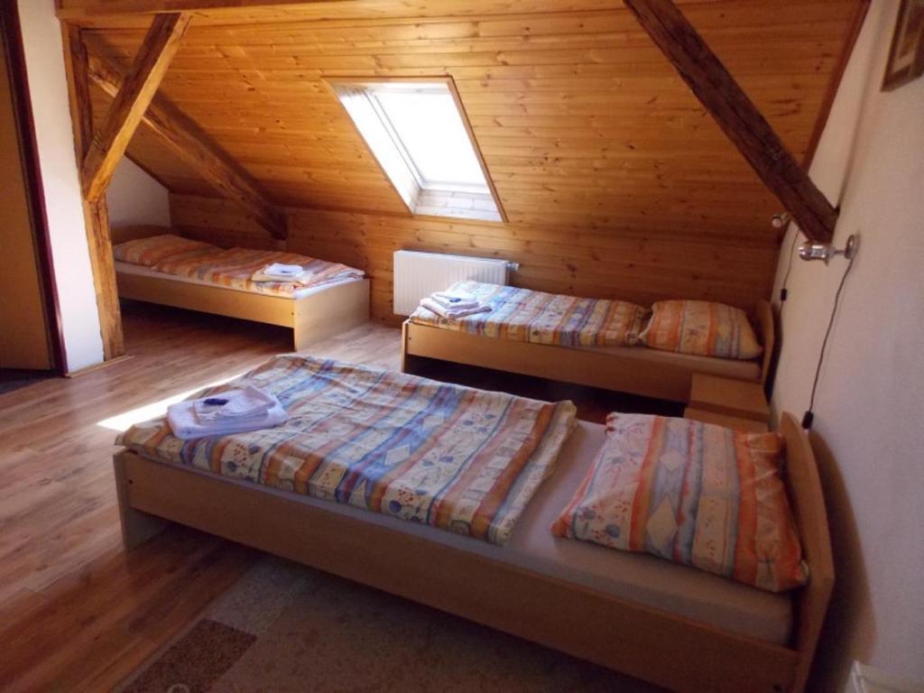 Kajovska Hospoda Rom bilde